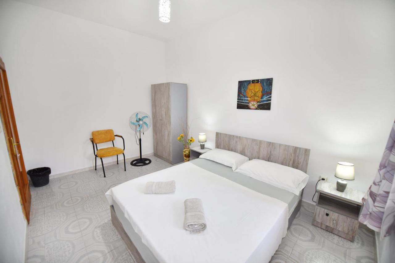 12 B&B Σκόδρα Εξωτερικό φωτογραφία